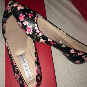 Kelly & Katie Pirassa Ballet Flat